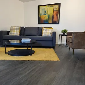 Spacious 5 Min Walk To Leytonstone Underground Station And 5 Stops To Zone 1 London
